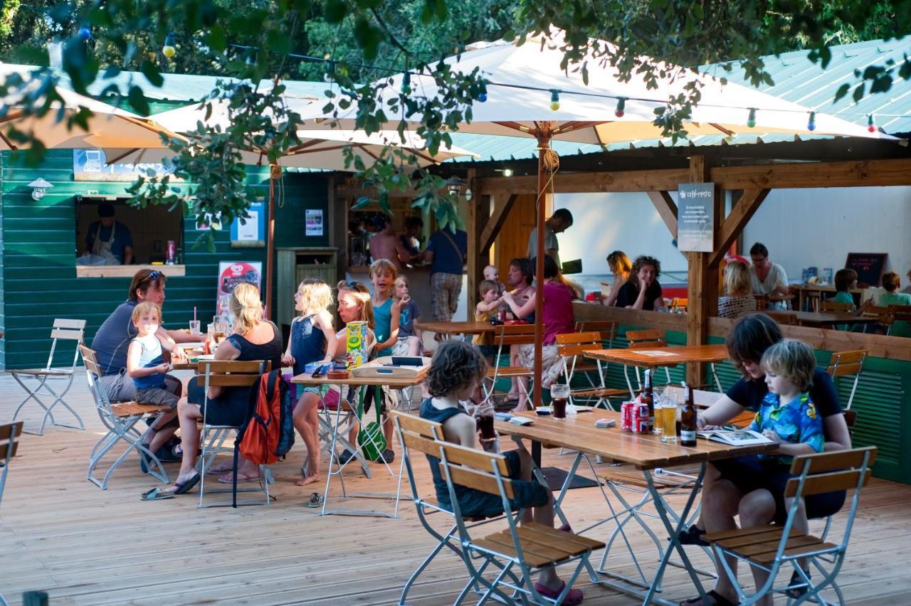 Huttopia Oléron Les Chênes Verts Dolus d'Oléron Exterior foto